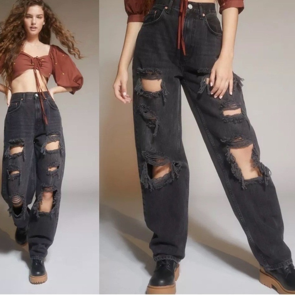 Urban Outfitters BDG Hi Waist Baggy Jeans Womens 26 Black Distressed Rigid Denim